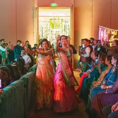 The flashmob performance weaving through the audience. This interactive entry made the guests feel like part of the show, creating an immersive and high-energy experience for everyone.