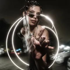 Let's play with light. This is an example of a creative night shoot where we use motion and light painting to create something truly unique and dynamic. It’s perfect for models and artists who want their portfolio to stand out.
