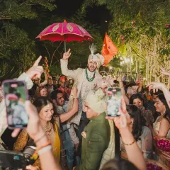 The baraat is the official start of the party. The groom's procession was full of energy, with friends and family dancing alongside dhol players, setting an incredible tone for the wedding.