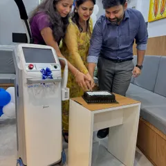 Celebrating the addition of two new revolutionary machines to our clinic: the Ultracel Q+ HIFU for non-surgical facelifts and the Hydrashine Premium for the ultimate glowing skin treatments.