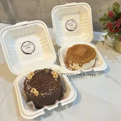 My popular bento cheesecakes in Nutella Ferrero and Lotus Biscoff flavors, perfect for a personal indulgence.