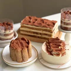 A look at the different ways you can present my classic egg-free Tiramisu, a recipe I teach in one of my most popular short courses. The workshop happens live on Zoom, and you get lifetime access to the recording.