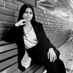 A moment of pause. The black and white attire of a lawyer is more than a dress code; it's a part of my identity.