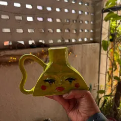 I just love this quirky, expressive face vase made by a beginner student. It’s so full of personality and charm. This is what happens when you let go of perfection and just have fun with the clay.