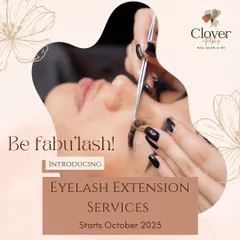 Getting eyelash extensions should be a relaxing experience. Here you can see the careful, precise application process I use to attach each extension, ensuring a comfortable and beautiful result.