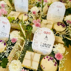 We were so happy to work with Sprinkles Luxury and Aza Fashions on this grand launch event. We created these beautiful floral hampers with custom-branded candles and tags.
