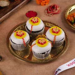 Celebrate Raksha Bandhan with these beautifully crafted cupcakes. Each one is topped with an edible rakhi design, making them a perfect festive treat for your sibling.