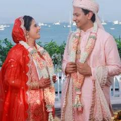 Capturing pure joy at a beautiful seaside Gujarati wedding. I provided a natural, long-lasting look for both the bride and groom, ensuring they looked and felt their best during their special moments together.
