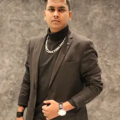 A stylish look from a recent photoshoot. I believe in presenting a professional and confident image as an artist.
