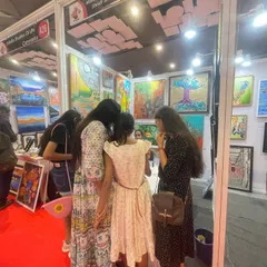 It was amazing to see so many people gathered at my stall, exploring the different pieces. Events like these are a beautiful reminder of how art brings people together.