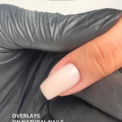 A perfect example of a natural nail overlay created by one of our students. She started with no prior knowledge and is now slaying techniques like this.
