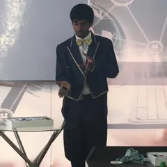 A little demonstration for the class. I'm performing a classic card trick to show what's possible before we dive into learning the secret behind it. Ready to be amazed?