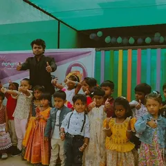 Thumbs-up all around. A happy and satisfied audience after a fun-filled magic show. This is the kind of positive energy I bring to every party.