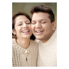 This is the kind of moment I live to capture. The unscripted, pure joy between Sayantani and Piyush is what makes a pre-wedding shoot so special. My goal is to create a space where you can be yourselves, and I can capture the laughter that follows.