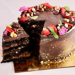 These cakes have no business being this good. Made without gluten, dairy, or refined sugar, they are pure magic, using millet and almond flour for a moist, rich, melt-in-your-mouth texture.