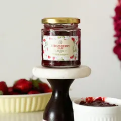 Sunshine in a jar. From our kitchen to your table, this homemade strawberry jam is bursting with freshness and flavor, with no preservatives or added colors.