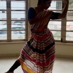 Celebrating Holi by recreating a pose from a Mughal miniature painting. This post is an example of my research into India's syncretic culture and how festivals and art forms have been shaped by historical exchanges.