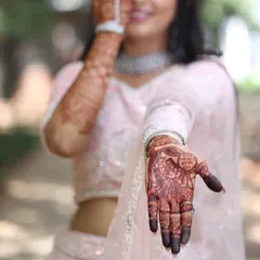 Engagement bride stain goals. The dark color on her palm, with the 'Save the Date' detail, looks so stunning.