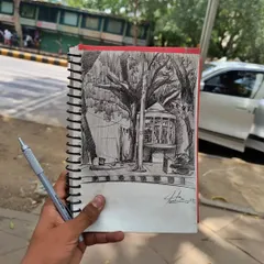 A quick ink sketch from our session at Janpath Market. I believe you can find art anywhere, and these urban sketching sessions are about capturing the energy of everyday Delhi life right in your sketchbook.