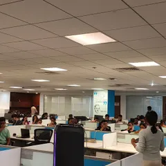 I can adapt my sessions to any office layout, guiding employees through mindfulness exercises right in their cubicle area.