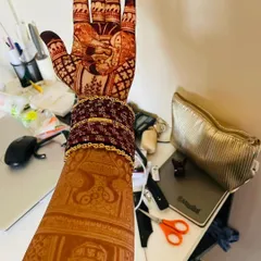 This is the result after 6-7 days. My organic henna paste ensures a dark, rich stain that lasts long after the wedding day.