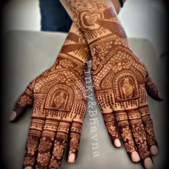 A rich, dark stain on a traditional design. We ensure our clients get the best possible color for their special day.