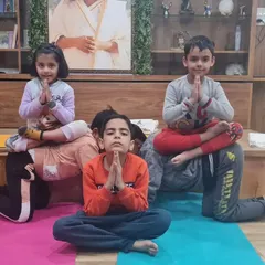 Our kids' yoga classes are all about teamwork and trust. This acro yoga pose shows how children learn to support each other, building not just physical strength but also communication skills and confidence in a fun, playful setting.