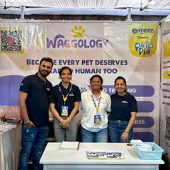 Our wonderful team at the Sakal Petopia event. We had a great time helping pet parents understand their furry friends better and sharing our passion for positive, force-free training.