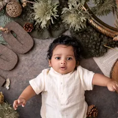 Everyday is a Sunday for me... BTW, I'm 100 days old! This beautiful flat-lay portrait celebrates the 3-month milestone with a rustic, natural theme.