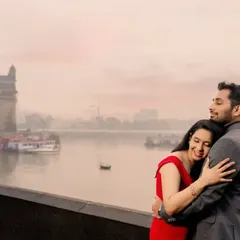 A pre-wedding shoot against the iconic backdrop of Mumbai's Gateway of India. These sessions are about capturing your love story in a place that's meaningful to you, creating relaxed and romantic couple portraits before the big day.