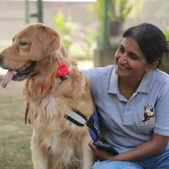It was wonderful to host a dog party at our new Mandi Valley location. Here, Asha enjoys the company of a happy Golden Retriever guest. We love seeing so many wagging tails and happy faces in one place.