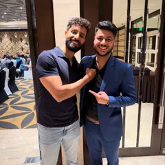 From watching him in "Farzi" to performing for him in person, it was a magical experience meeting the talented Bhuvan Arora. His kind words after the show meant the world to me.