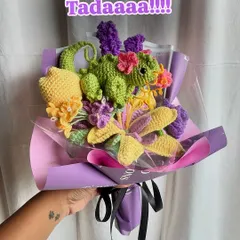 This is what happens when your favorite movie becomes a bouquet! I had so much fun creating this Rapunzel-themed arrangement, complete with Pascal the chameleon, for a client who wanted a truly one-of-a-kind gift.