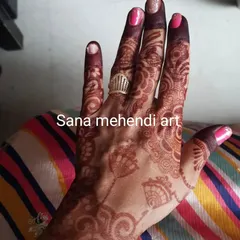 The beautiful dark color of the mehndi stain is just as important as the design itself. I always ensure my clients get this amazing result.