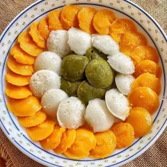 Happy Independence Day. Here are tricolor-themed mini idlis, made with natural coloring from carrots and spinach. A festive and healthy way to celebrate.