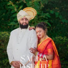 A tender moment between the bride and groom. Our candid wedding photography focuses on capturing the quiet, intimate connections throughout the day.