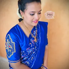 A subtle and soft glam look for this client in a beautiful royal blue saree. The makeup is kept fresh and minimal, perfect for attending a special event.