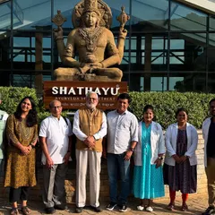 We were privileged to host Dr. G.G. Gangadharan, a revered Ayurved Acharya, and Dr. Ravi Temarisa from the USA. Their visit was a confluence of ancient wisdom and modern global perspectives on Ayurveda.