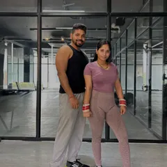 A quick pose after a great session. We believe that having a partner on your fitness journey makes it more enjoyable and sustainable.