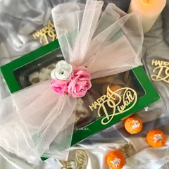 My festive Diwali collection is live! This beautifully packaged hamper is perfect for spreading joy and light to friends, family, or employees.