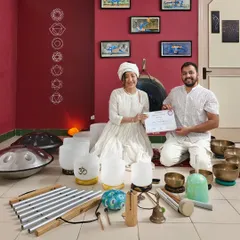 It is a blessing to witness the journey of my students. Here, I am with a graduate of my Level 1 and 2 Teacher Training Course, surrounded by the very instruments she has mastered, now ready to share the art of sound healing with her own community.