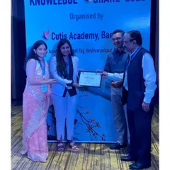 It was an honor to receive a certificate of participation for my paper presentation at the conference, recognized by senior members of the dermatology community.