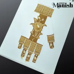This is a beautiful example of a modern design with a central lotus motif. The fingers are adorned with delicate patterns, showing how different elements can be combined to create a cohesive look.