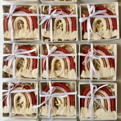 This is how I package my rainbow keychains for bulk orders. Each one is placed in its own gift box, making them perfect as ready-to-give favors for birthdays or baby showers.