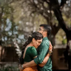 A warm embrace that says more than words. Our goal is to create a comfortable space where you can just be yourselves.