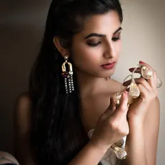 A 'STAY HOME' themed portrait using fairy lights. This shot creates a cozy and intimate atmosphere, showcasing how creative portraits can be made even in a simple, indoor setting.