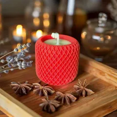 My 165g Mesh Pattern Candle, shown here in a bold red. This candle, where fragrance meets finesse, is perfect for gifts or personal indulgence and can be customized to your favorite color.