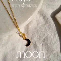 My Black Onyx Luna toggle charm is for all the women surrounded by negativity. This stone guards you, dispels envy, and helps you manifest your dreams.