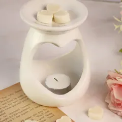 Our heart-shaped ceramic diffuser is a lovely way to enjoy our wax melts. It's a perfect gift for Valentine's, Galentine's, or just to show someone you care.