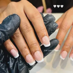 A perfect, classic French manicure on beautifully shaped square nails. You can never go wrong with this clean and sophisticated look.